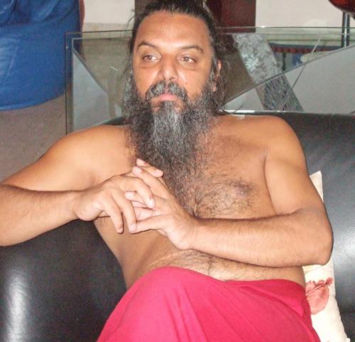 poona 2007 swami ozen rajneesh 1 (1)