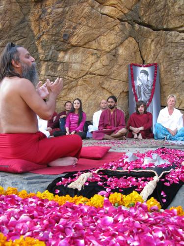 swargdwar tour 2009 swami ozen rajneesh